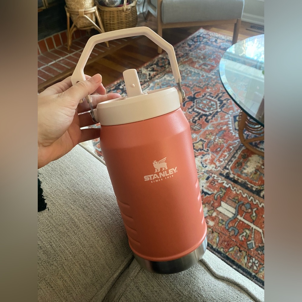 64 oz Stanley Tumbler Iceflow Flip Straw Jug in Pink